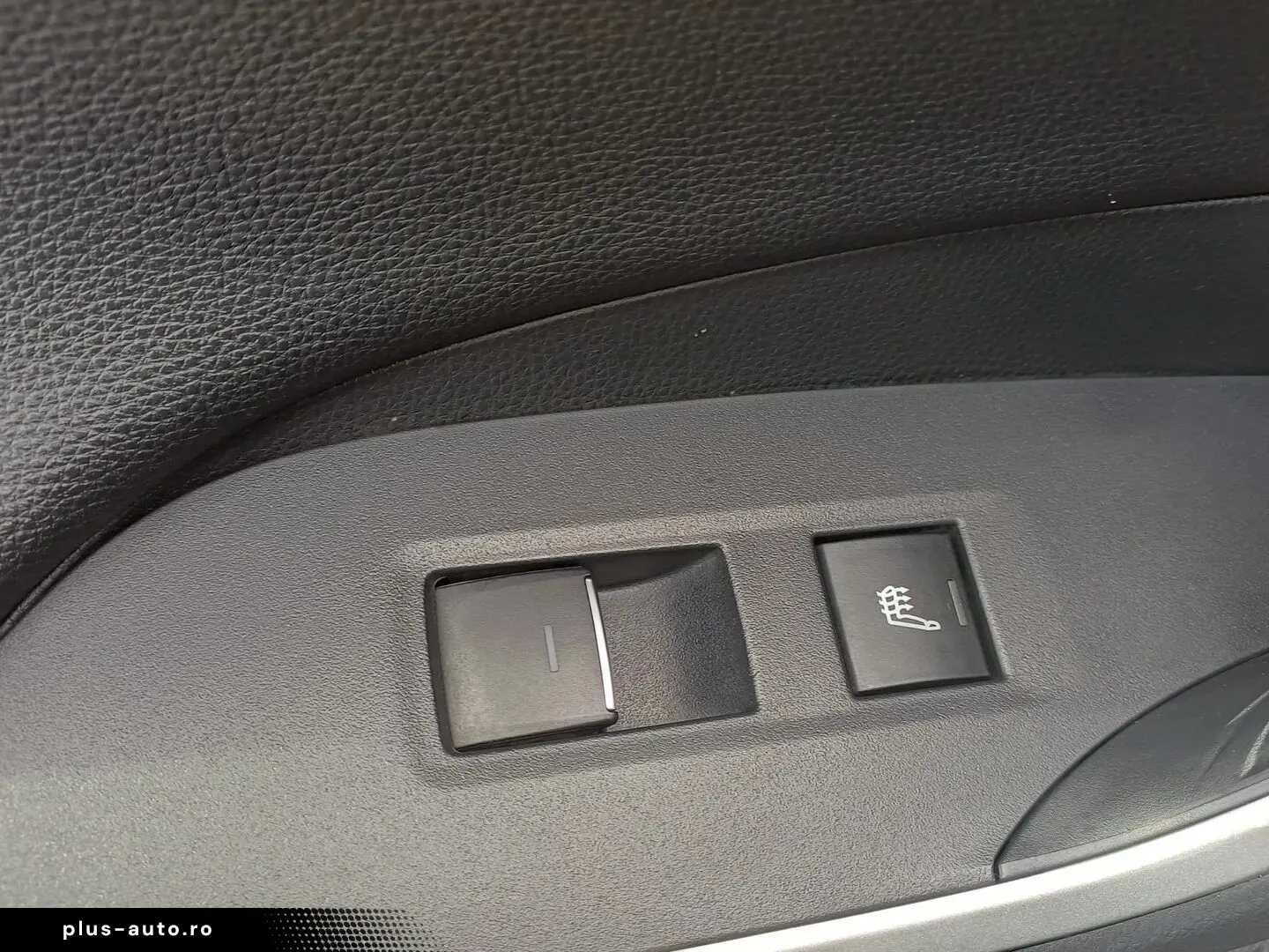 TOYOTA RAV4 2022 — imagine 11