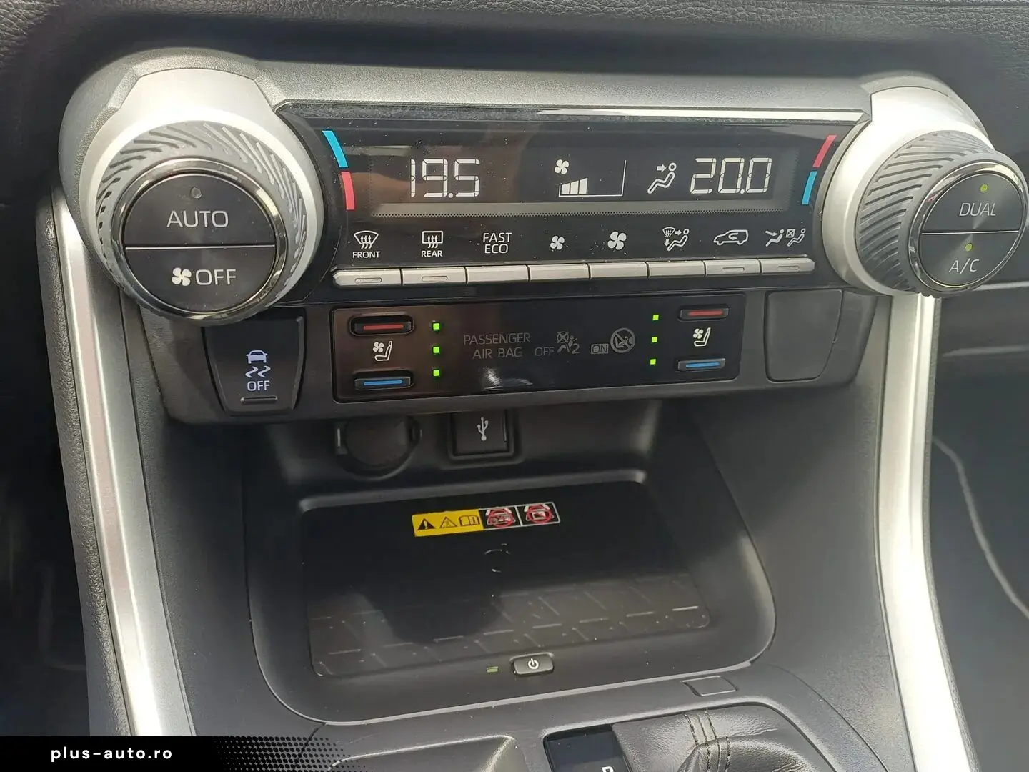 TOYOTA RAV4 2022 — imagine 23