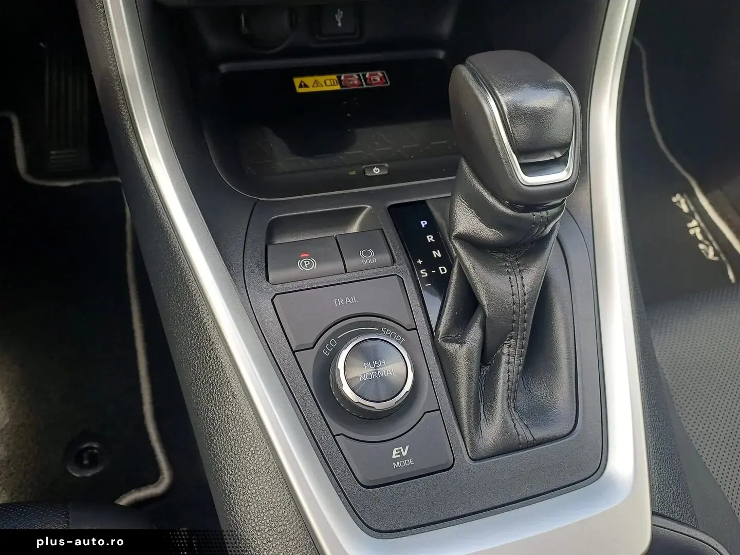 TOYOTA RAV4 2022 — imagine 24