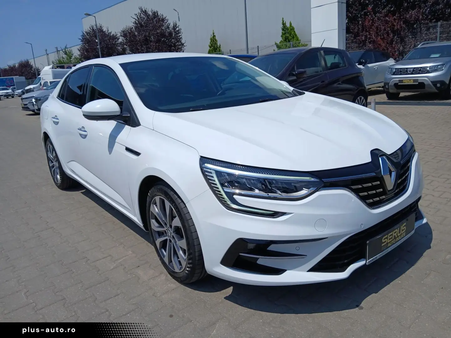 RENAULT Megane 2023 — imagine 3