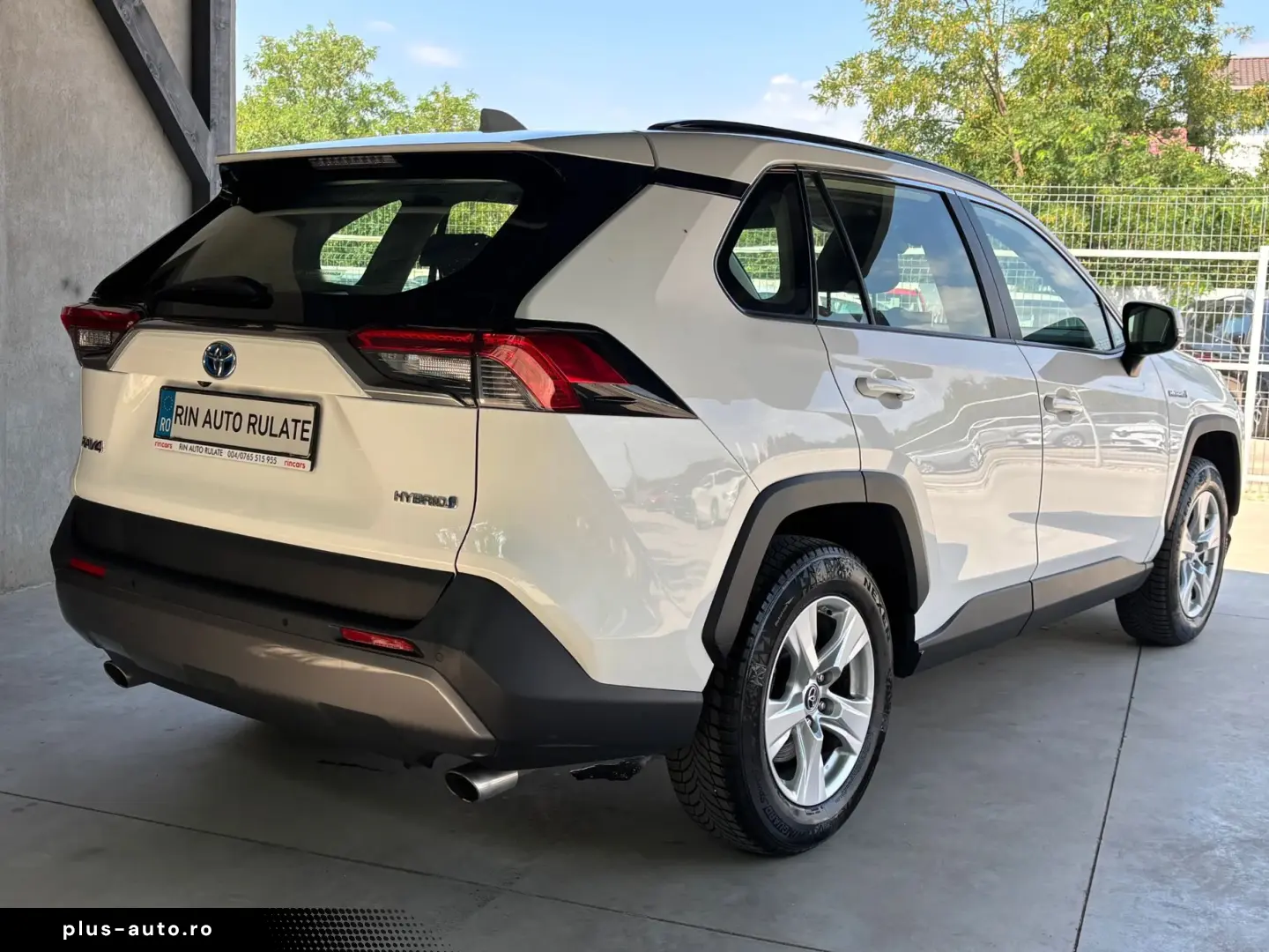 TOYOTA RAV4 2020 — imagine 5