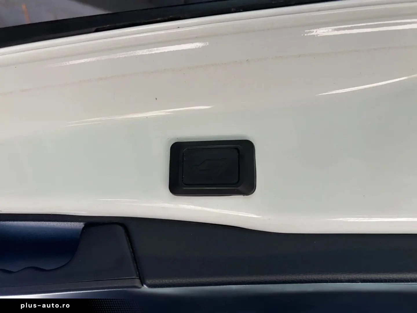 TOYOTA RAV4 2020 — imagine 12