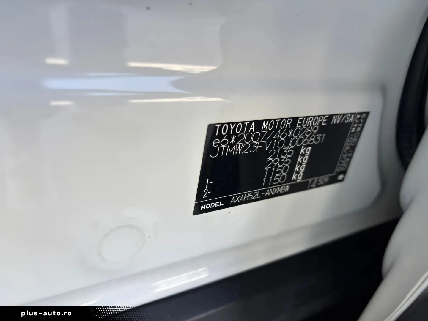 TOYOTA RAV4 2020 — imagine 13