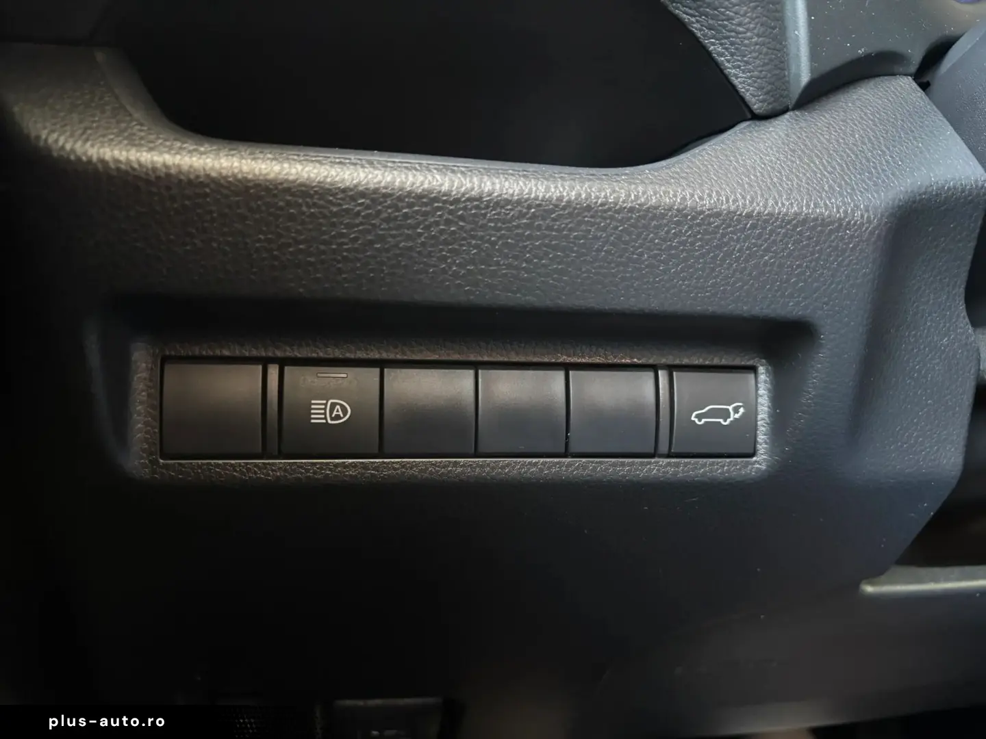 TOYOTA RAV4 2020 — imagine 20
