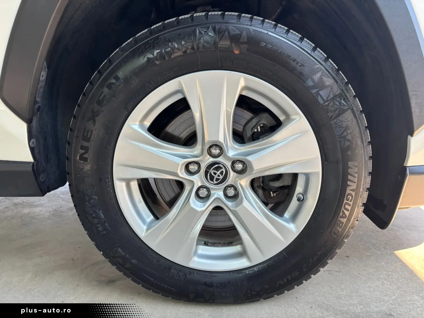 TOYOTA RAV4 2020 — imagine 35