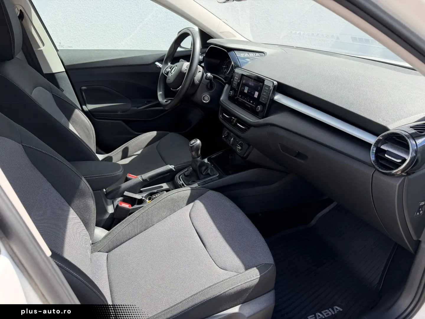 SKODA Fabia 2023 — imagine 19