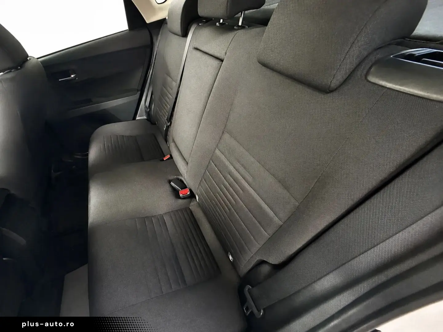 TOYOTA Auris 2016 — imagine 8