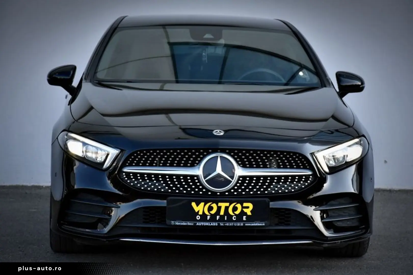 Mercedes-Benz A-200
