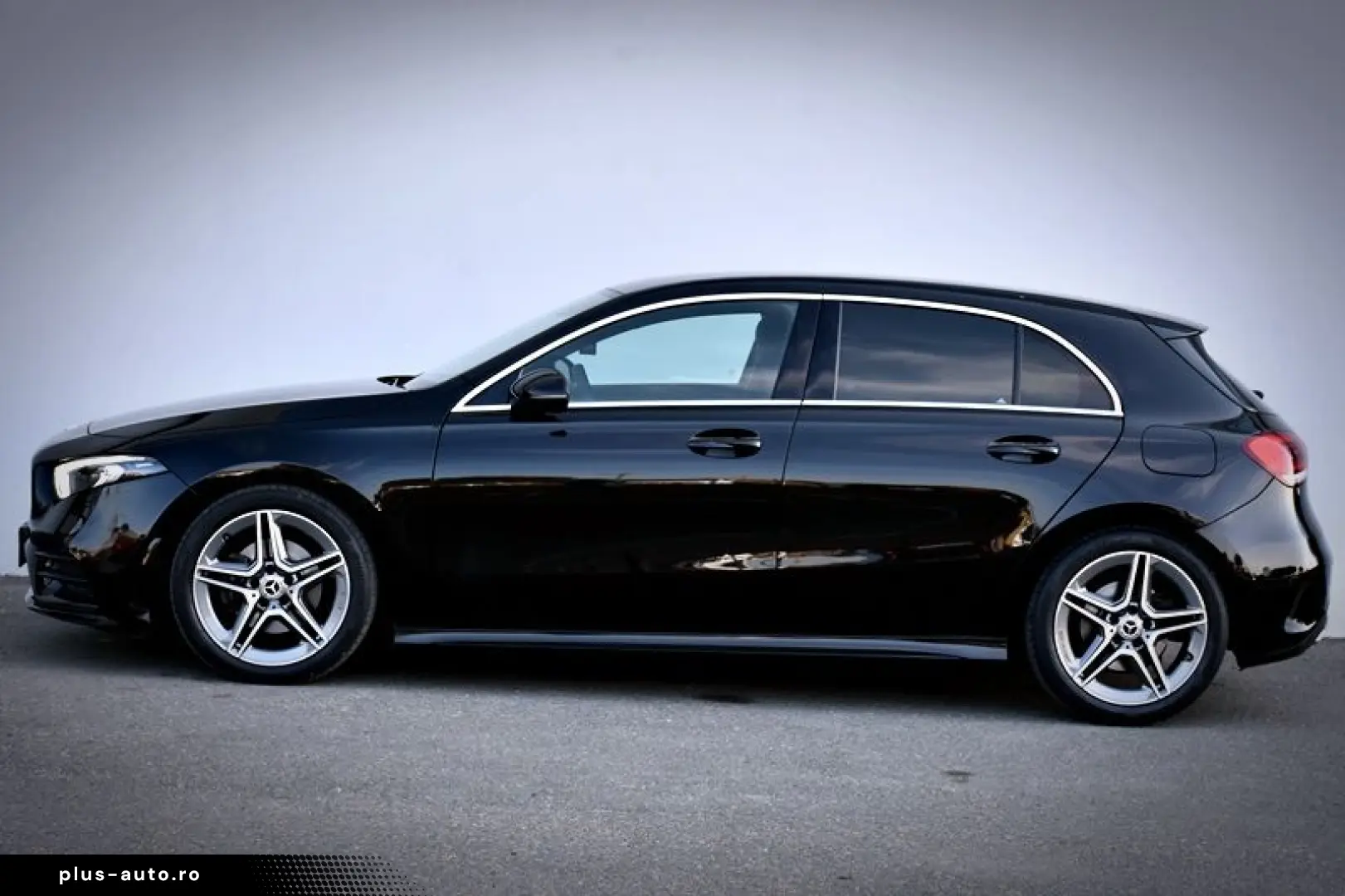 Mercedes-Benz A-200