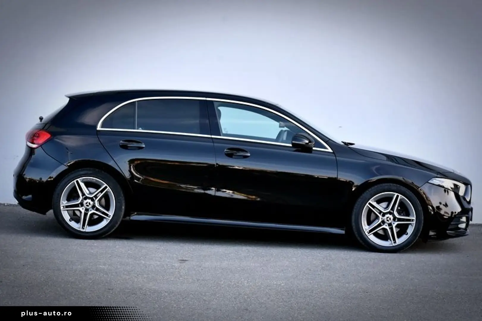 Mercedes-Benz A-200