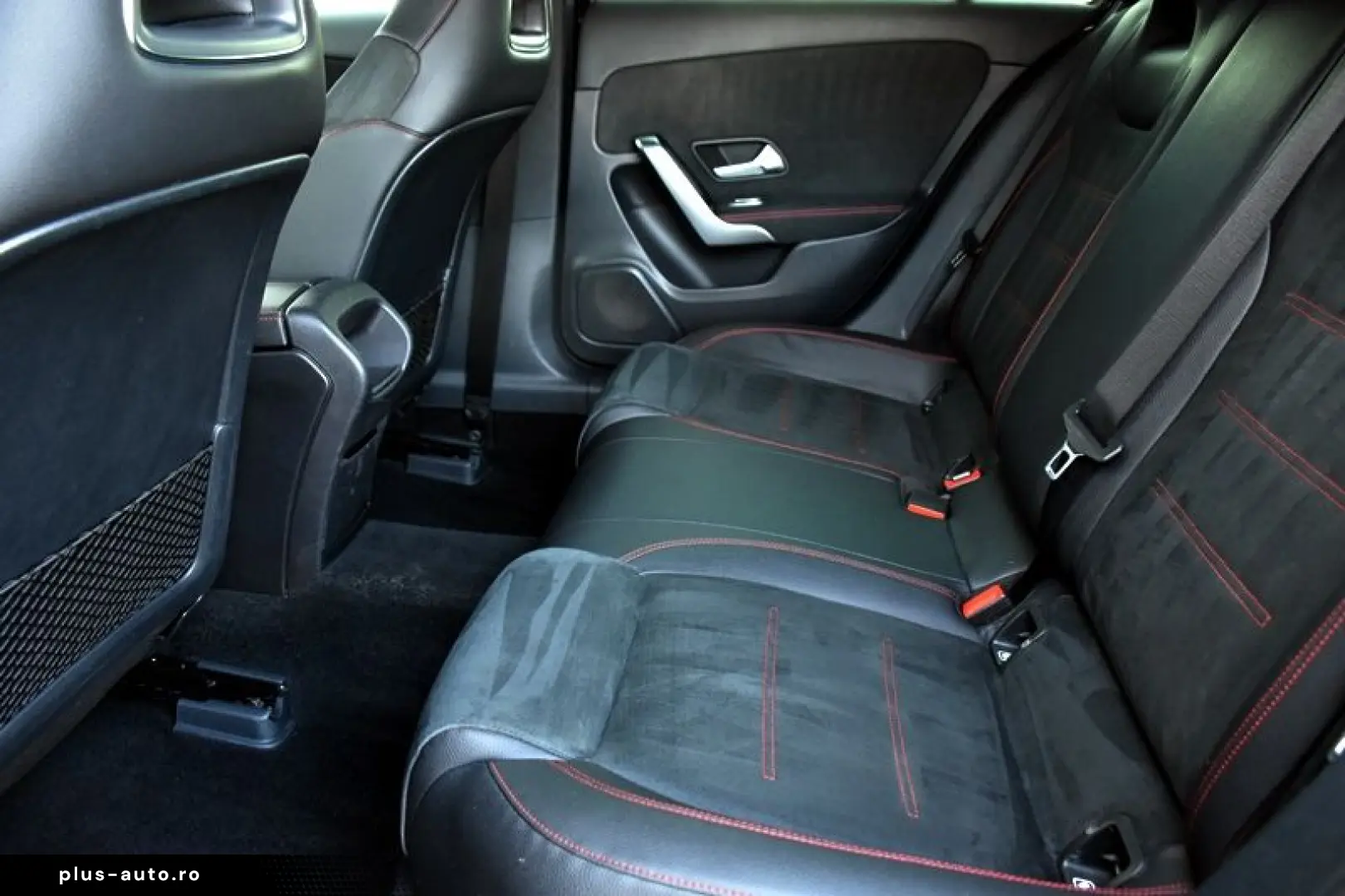 Mercedes-Benz A-200
