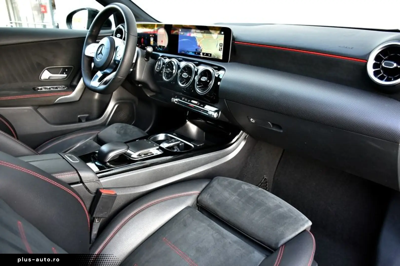 Mercedes-Benz A-200