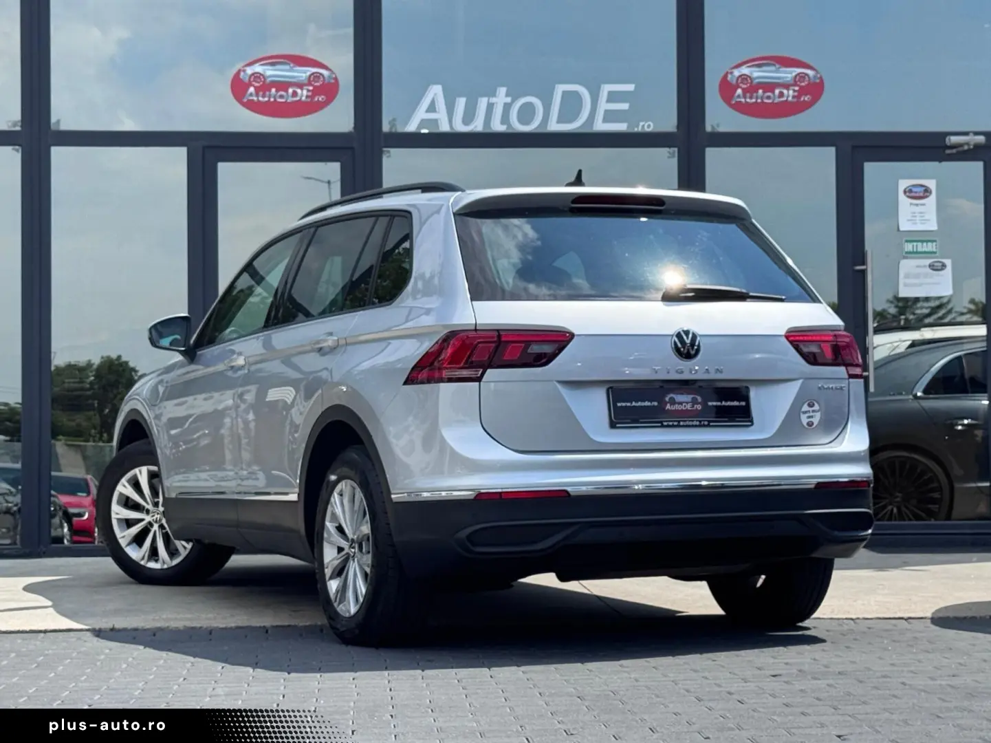 VOLKSWAGEN Tiguan 2021 — imagine 3