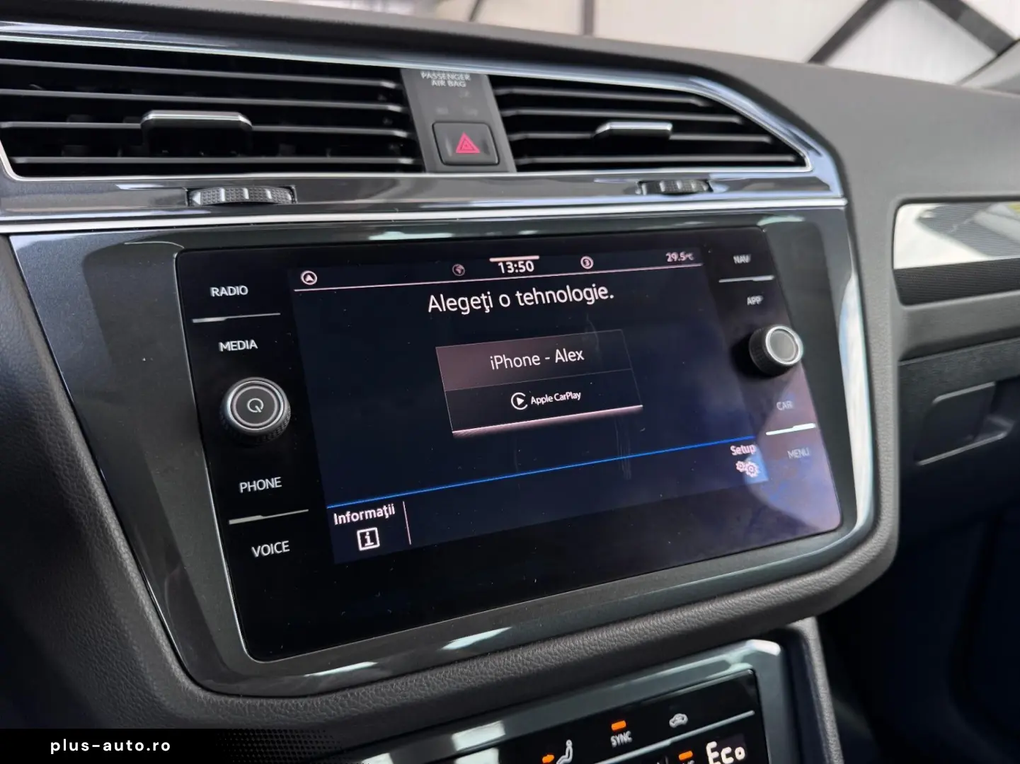 VOLKSWAGEN Tiguan 2021 — imagine 24