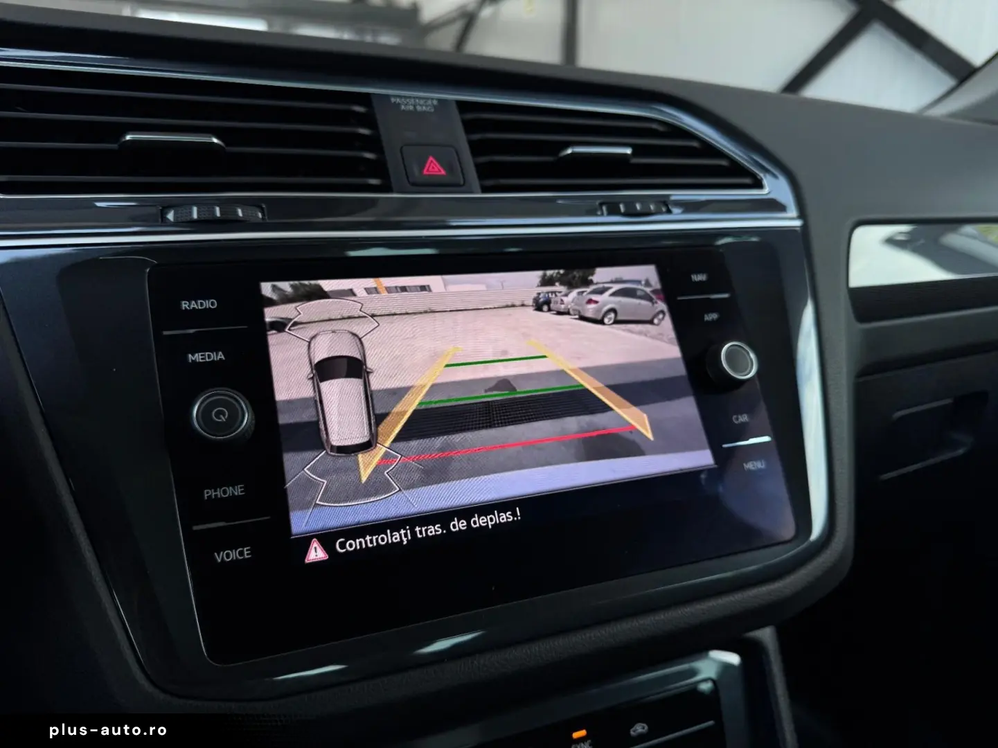 VOLKSWAGEN Tiguan 2021 — imagine 28