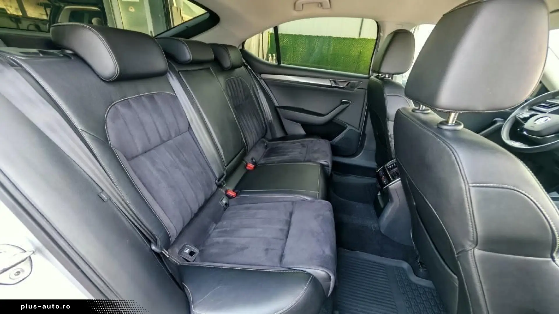 Skoda Superb Executive Diesel Automat 2021 - Rate   Credit