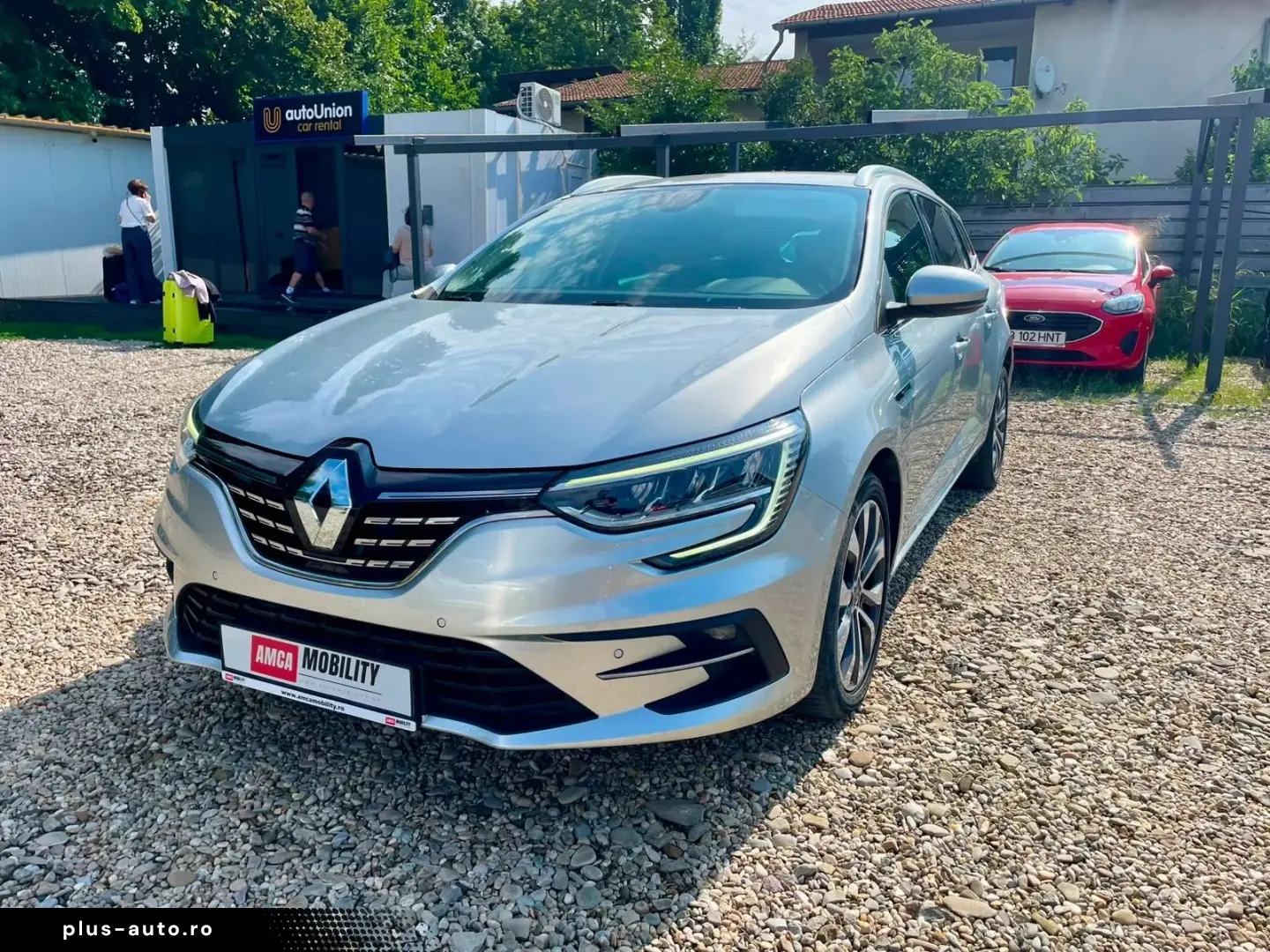 RENAULT Megane 2023 — imagine 2
