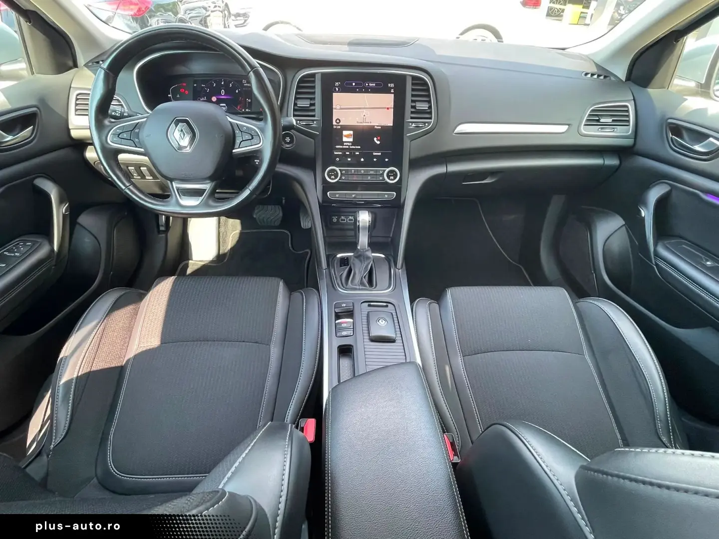RENAULT Megane 2023 — imagine 9