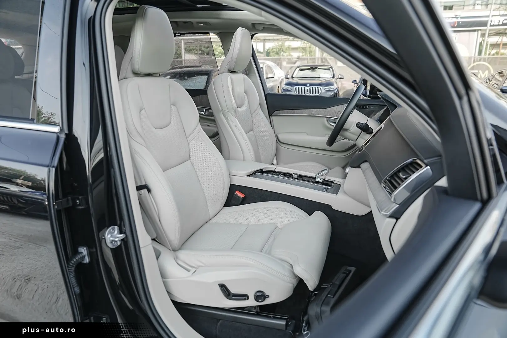 Volvo Xc-90