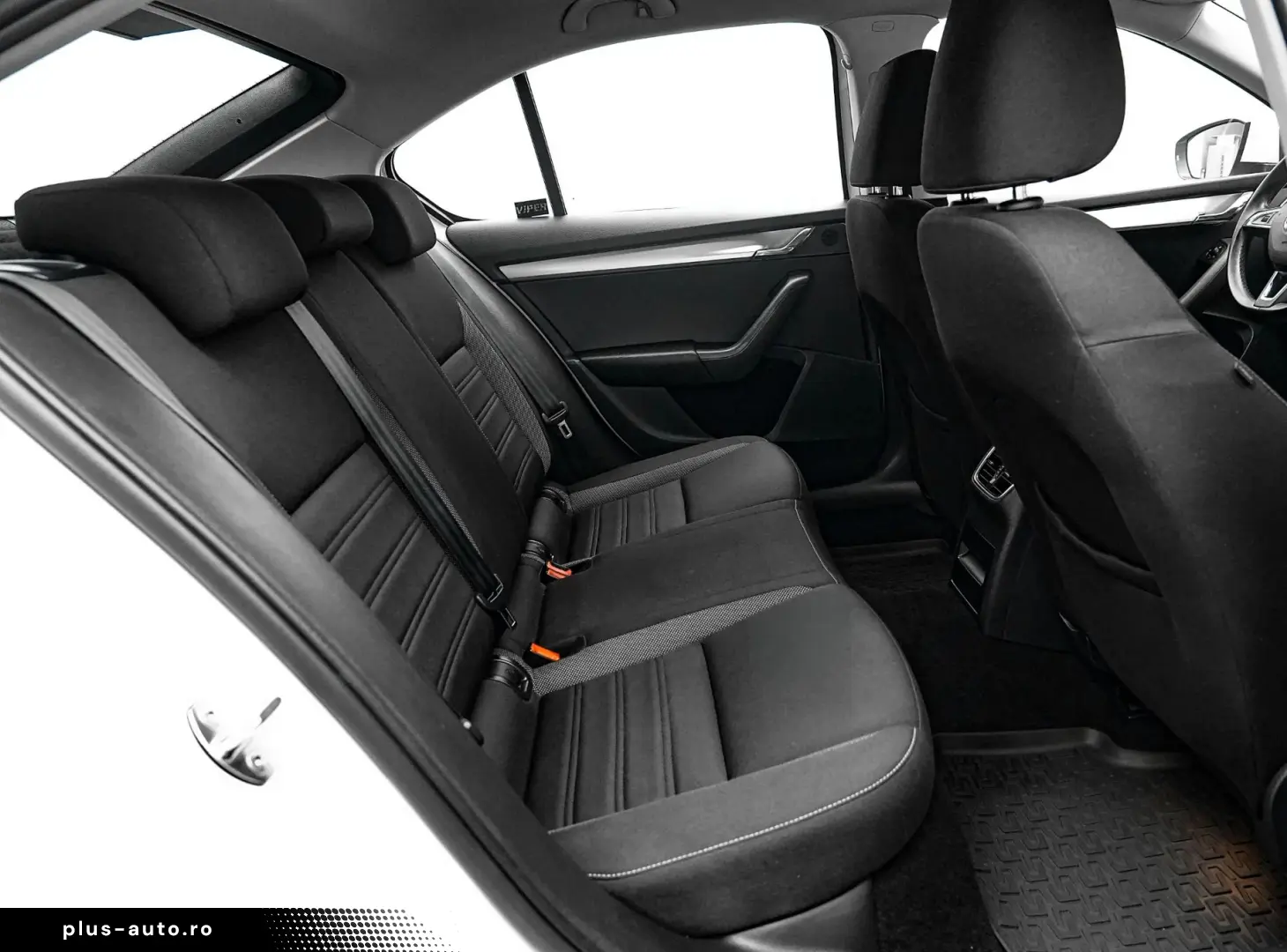 SKODA Octavia 2020 — imagine 16