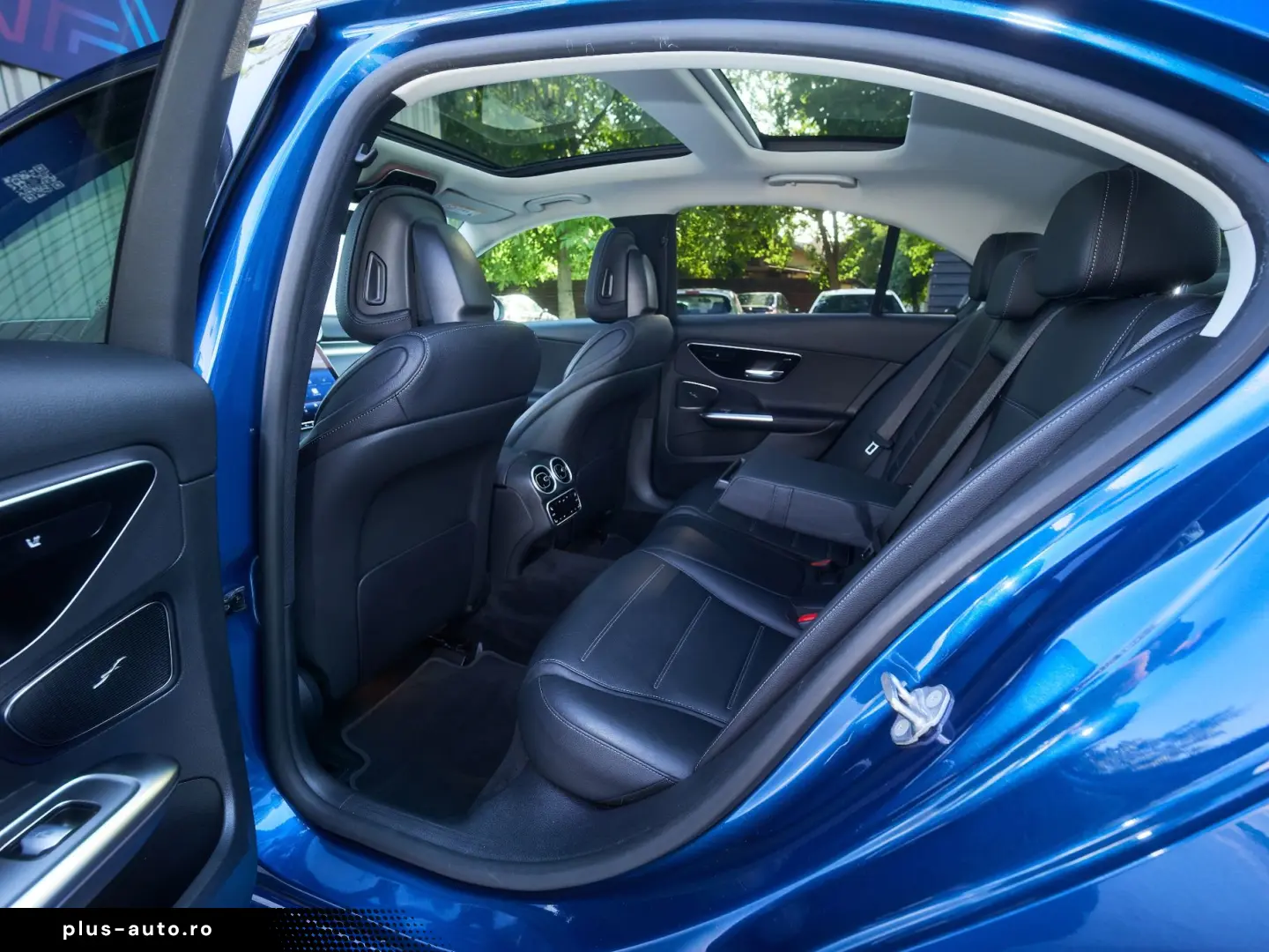 MERCEDES-BENZ C-Class 2022 — imagine 13