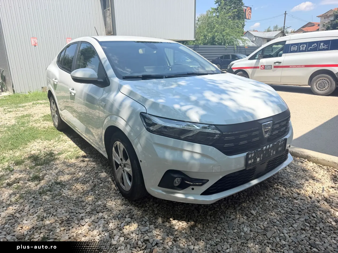 DACIA Logan 2021 — imagine 2