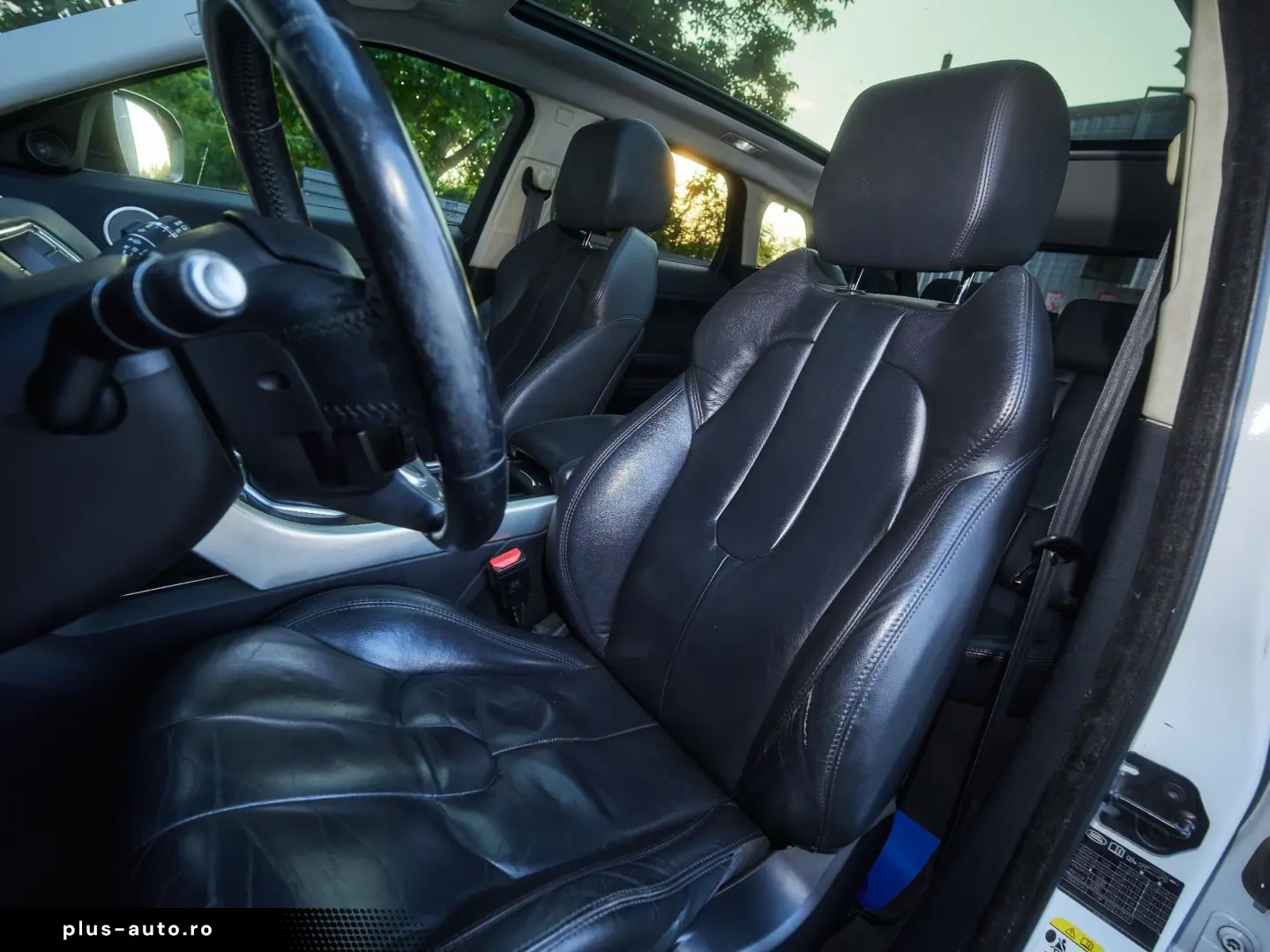 Land-Rover Range-Rover-Evoque