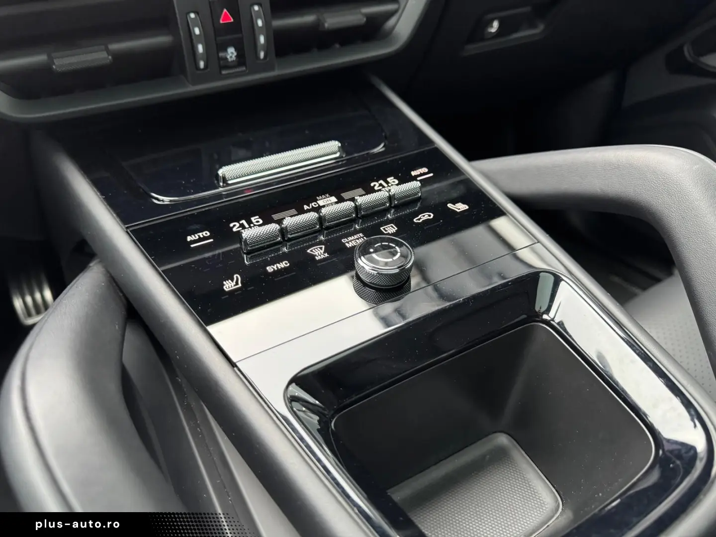 PORSCHE Cayenne 2025 — imagine 13