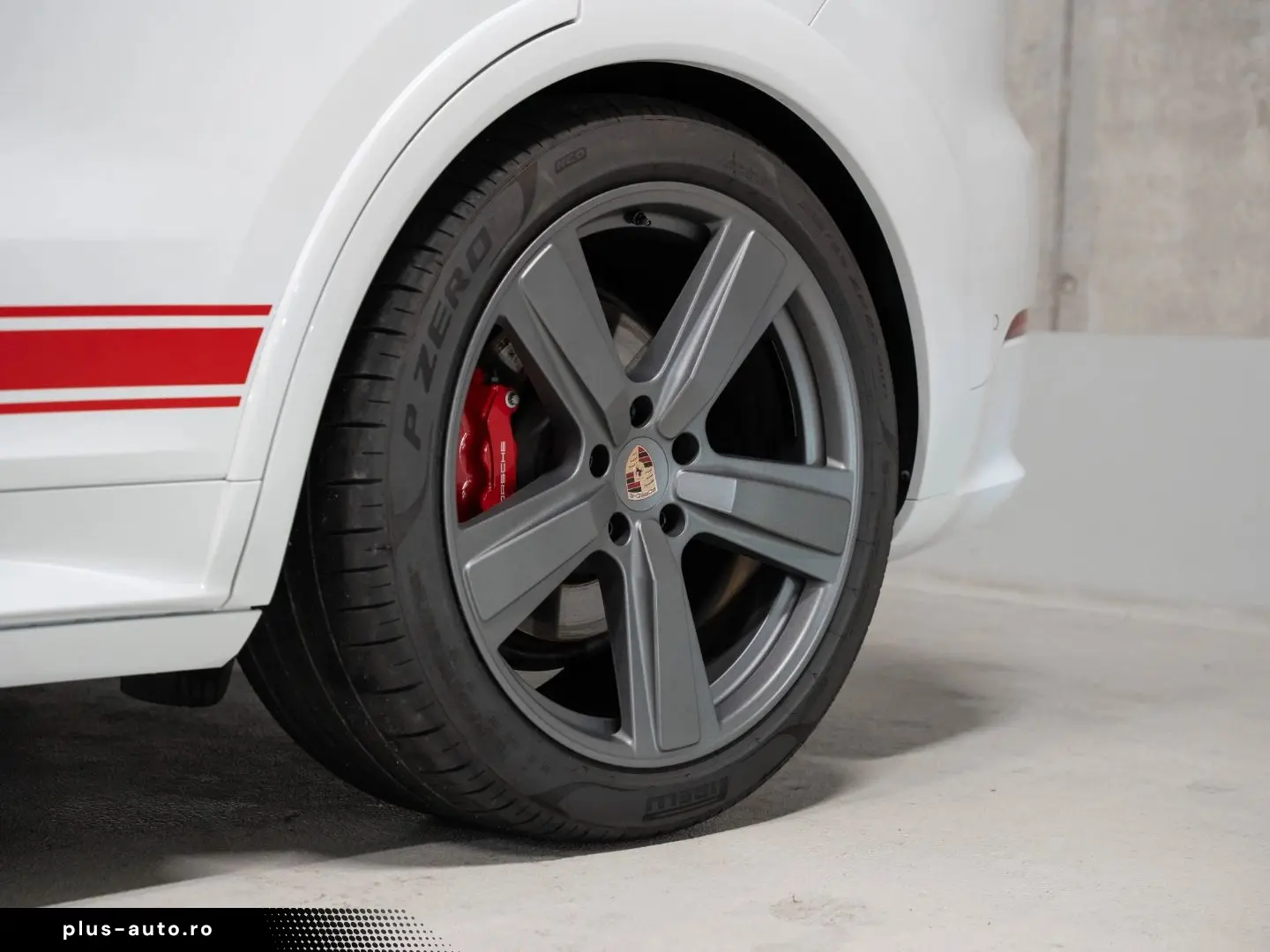 PORSCHE Cayenne 2025 — imagine 15