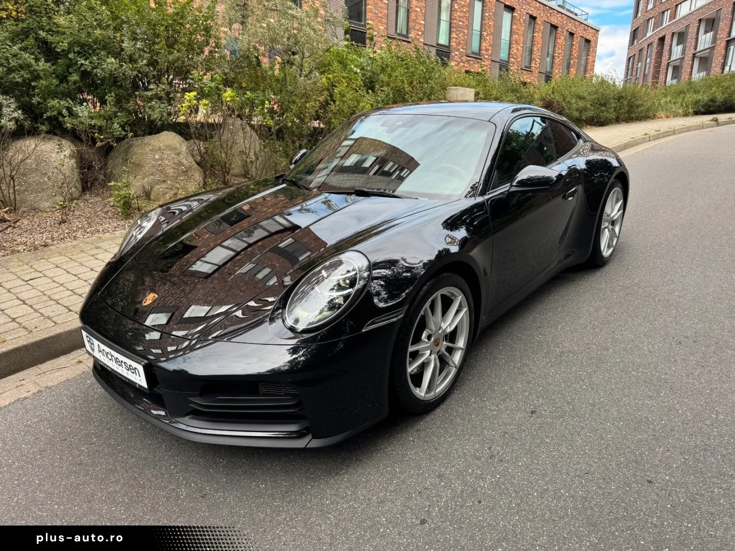PORSCHE 911 2025