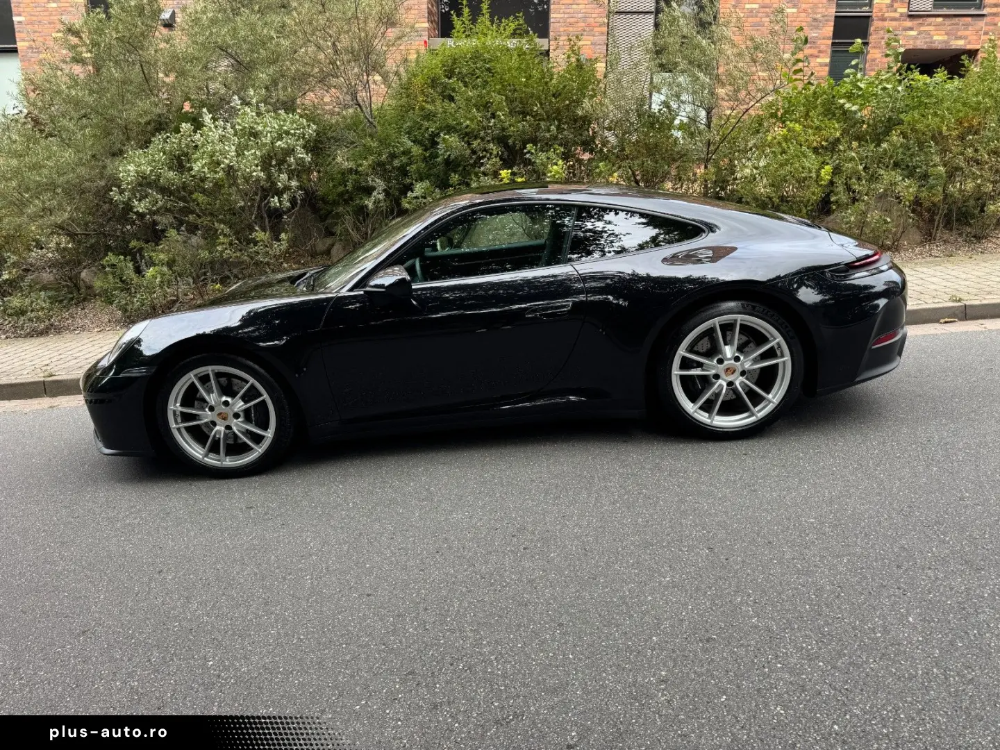 PORSCHE 911 2025 — imagine 2