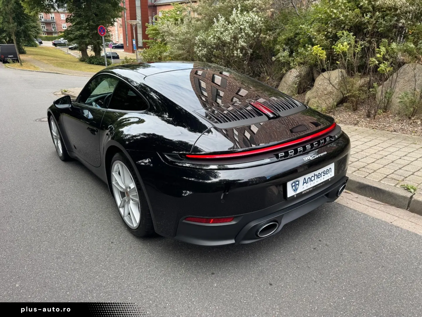 PORSCHE 911 2025 — imagine 3