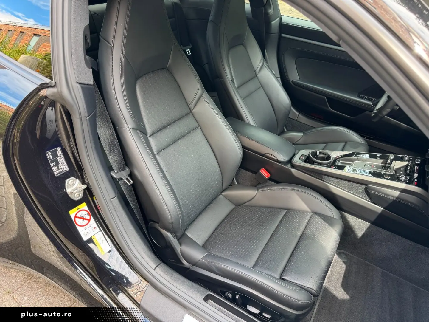 PORSCHE 911 2025 — imagine 12