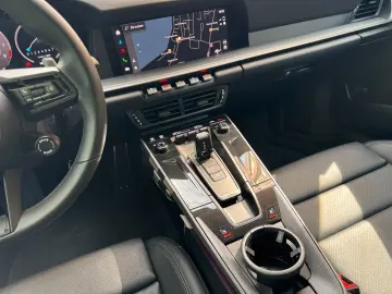 PORSCHE 911 Carrera BOSE