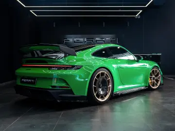 PORSCHE 911 GT3 Clubsport