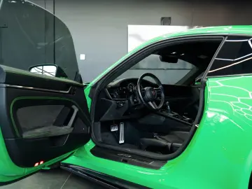 PORSCHE 911 GT3 Clubsport