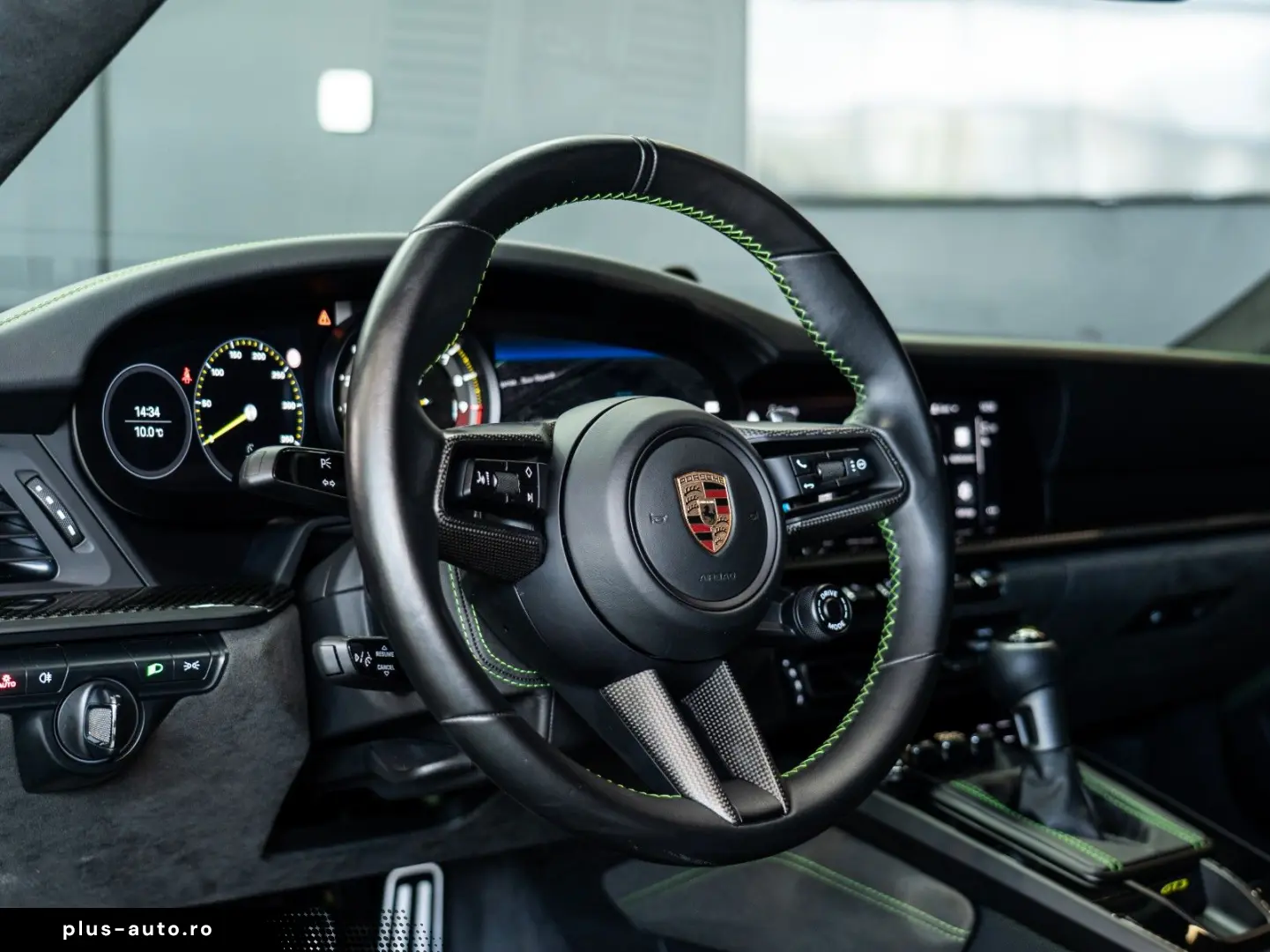 PORSCHE 911 2022 — imagine 8