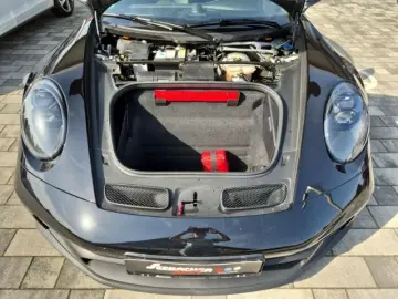 PORSCHE 911 GT3