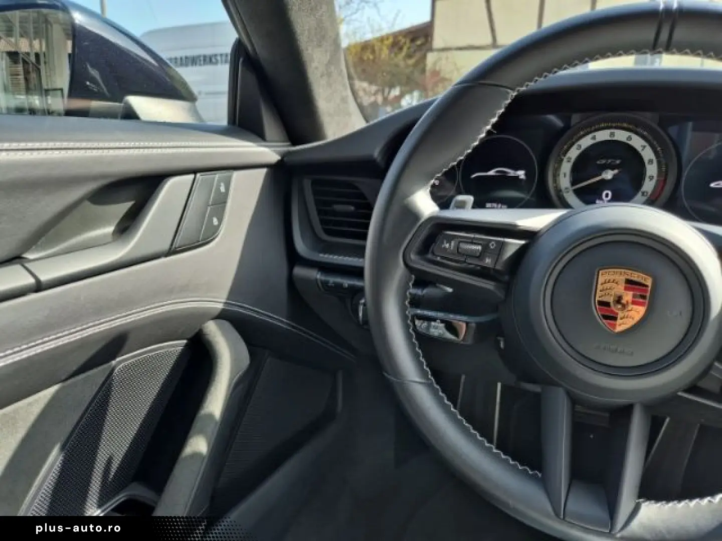 PORSCHE 911 2022 — imagine 15
