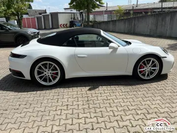 PORSCHE 992 Carrera 4S Cabrio
