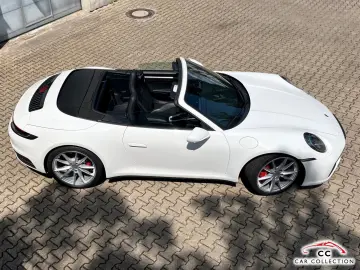 PORSCHE 992 Carrera 4S Cabrio