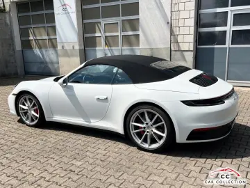 PORSCHE 992 Carrera 4S Cabrio