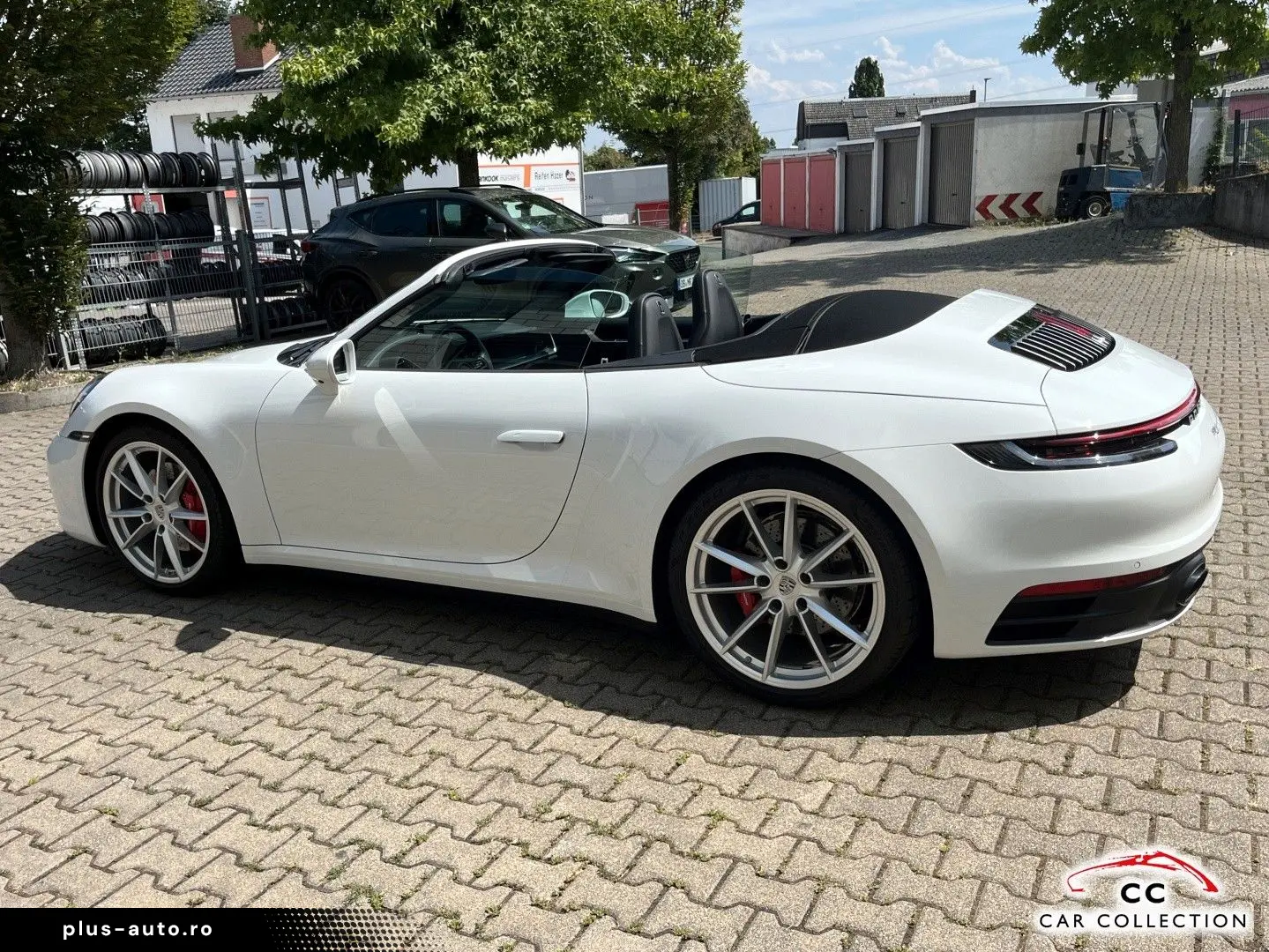 PORSCHE 992 Carrera 4S Cabrio