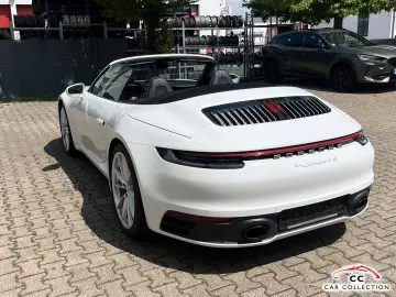 PORSCHE 992 Carrera 4S Cabrio
