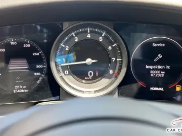 PORSCHE 992 Carrera 4S Cabrio