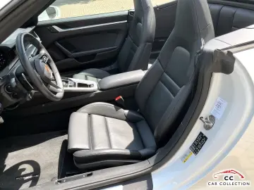 PORSCHE 992 Carrera 4S Cabrio
