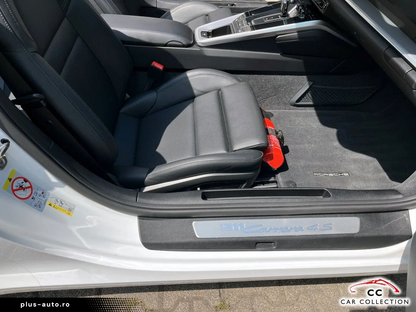 PORSCHE 992 Carrera 4S Cabrio
