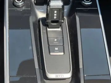 PORSCHE 992 Carrera 4S Cabrio