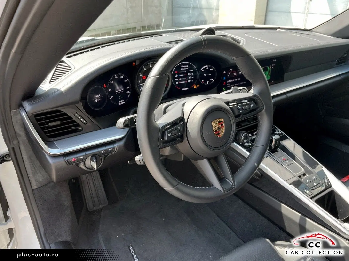 PORSCHE 992 Carrera 4S Cabrio