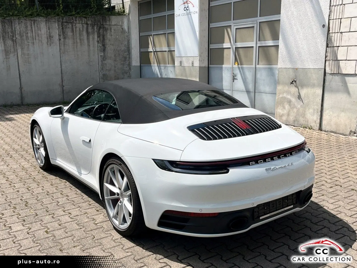 PORSCHE 992 Carrera 4S Cabrio